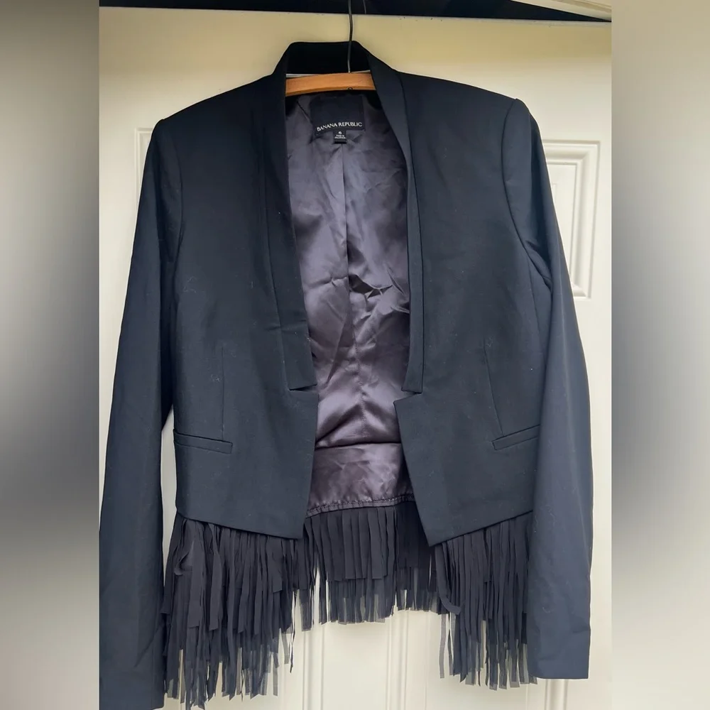Banana Republic Fringe Trim Blazer Black Wool Spandex Blend Fitted | Size 6 - Picture 1 of 3